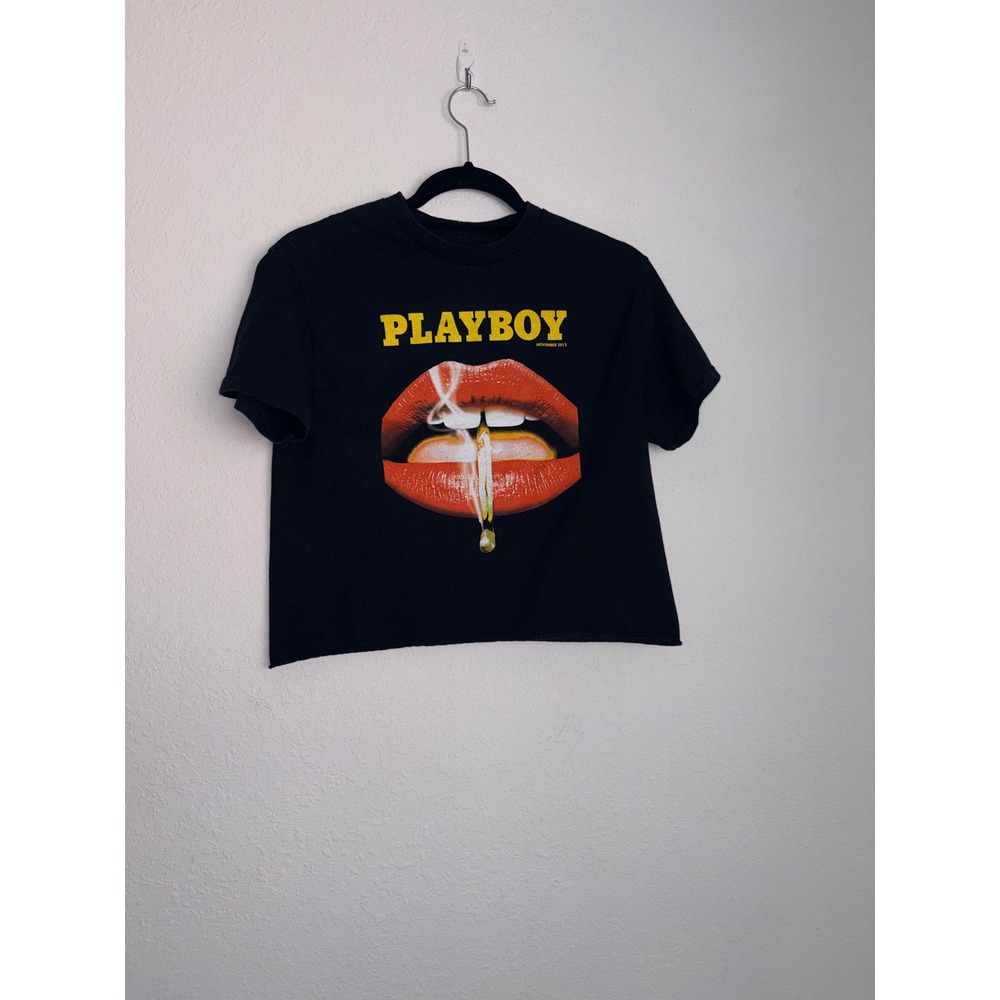 Playboy Graphic T-Shirt Small Black Excellent Raw Hem Cropped November 2013 Lip